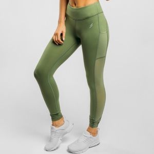 Do you even Olive side mesh leggings
